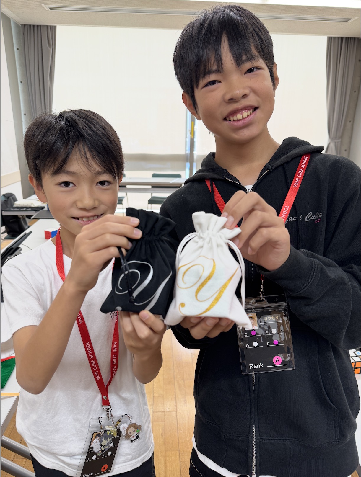 新ヤミキューブケース ブラック