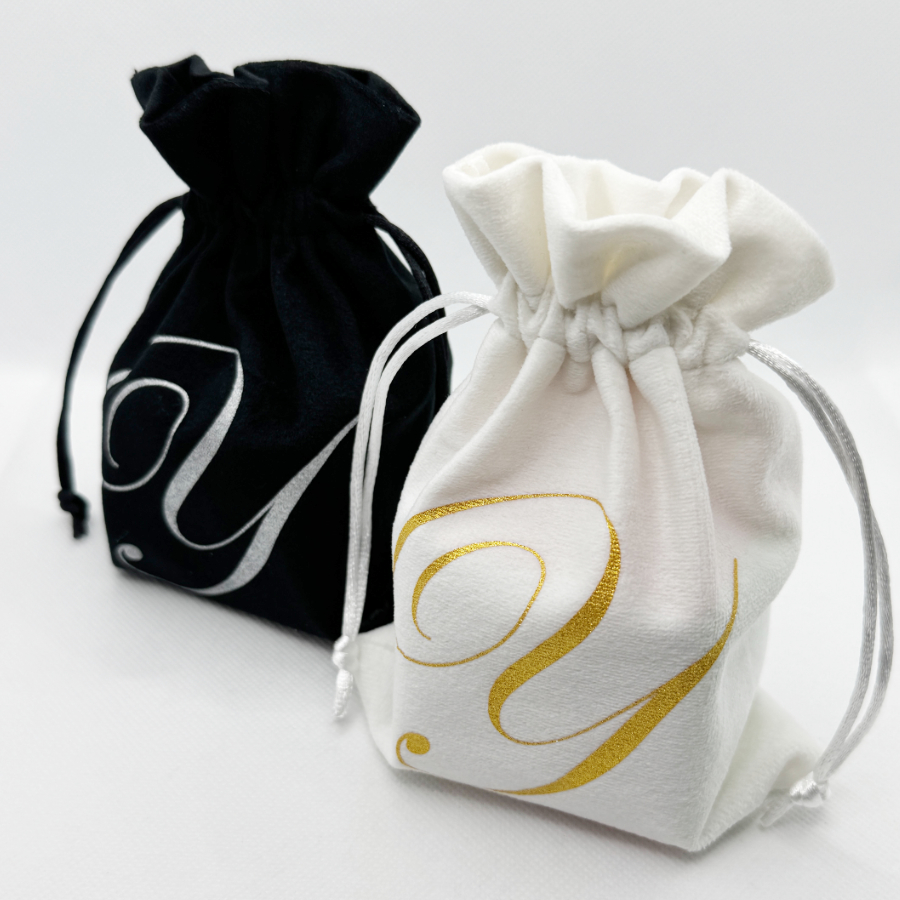 新ヤミキューブケース ブラック